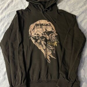 Men’s H$M Metallica sweatshirt